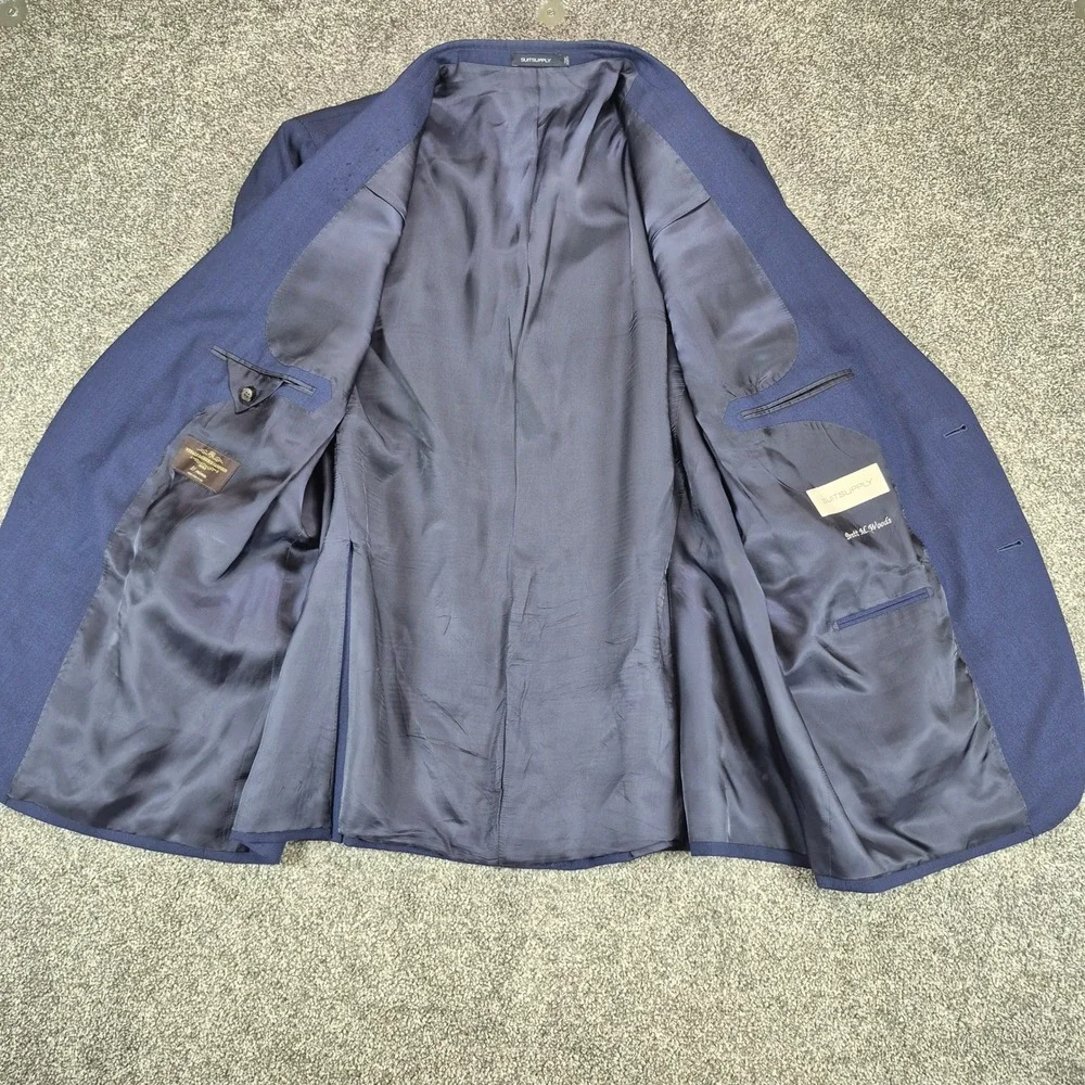 Suitsupply *note loose